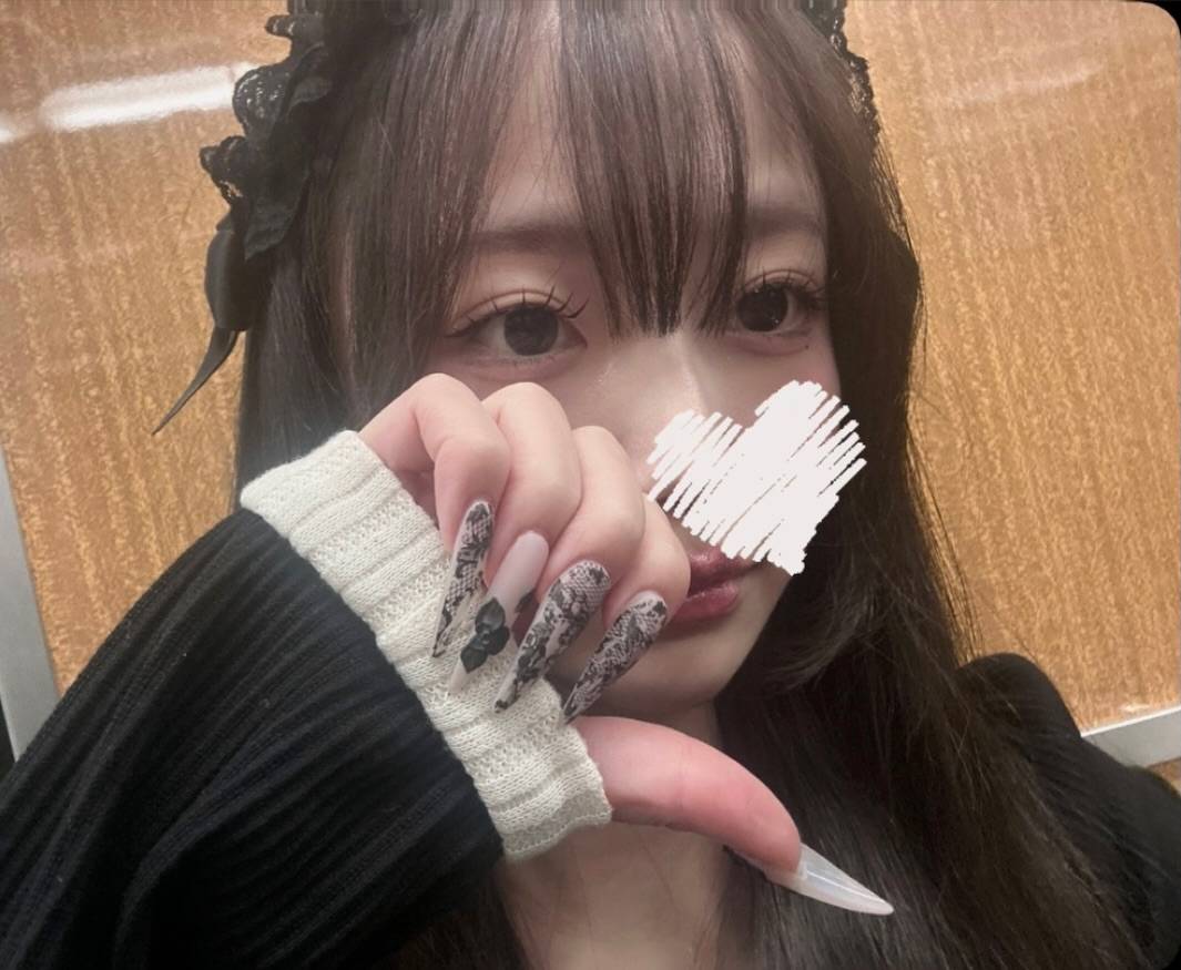 めろです!久しぶりに前髪作った