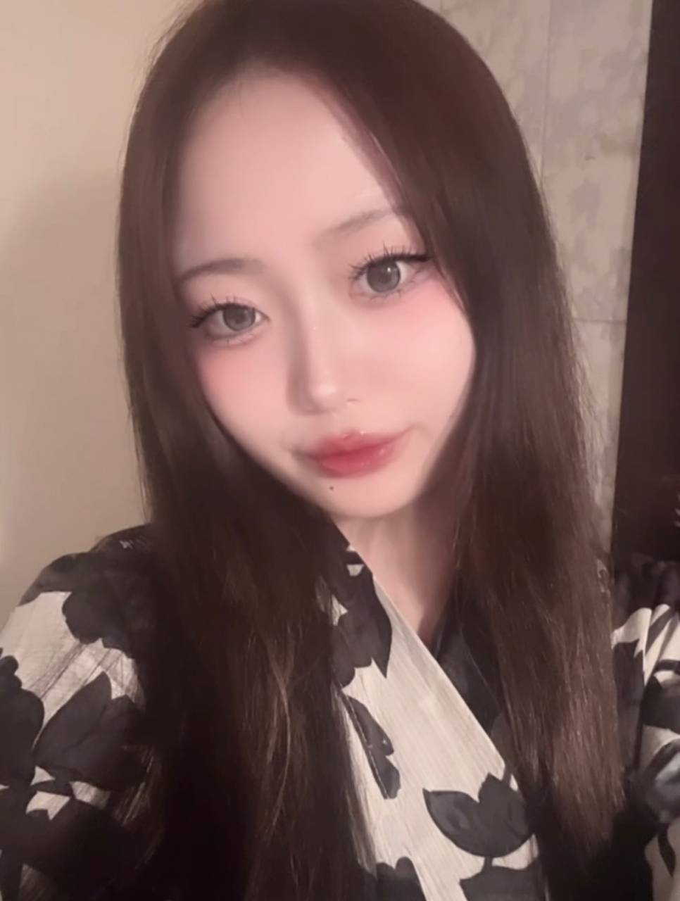 めろです(ᐡ ̳ᴗ ᴗ)