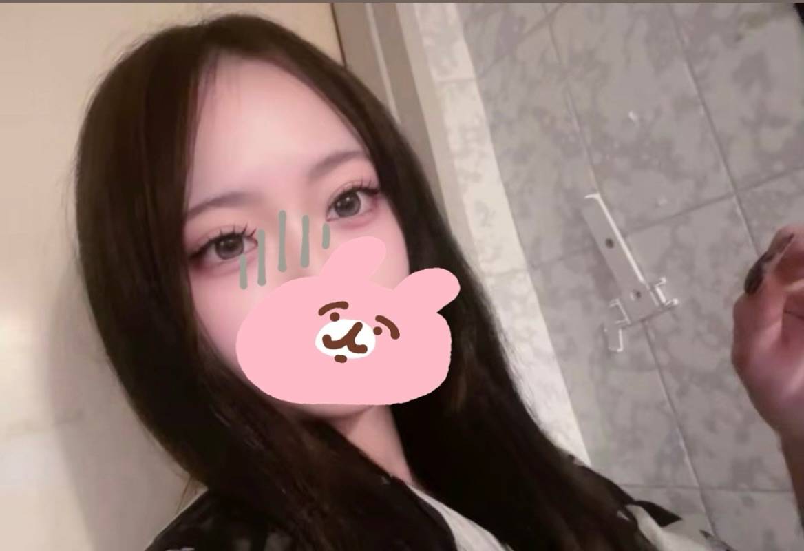 めろです(ᐡ ̳ᴗ ᴗ)